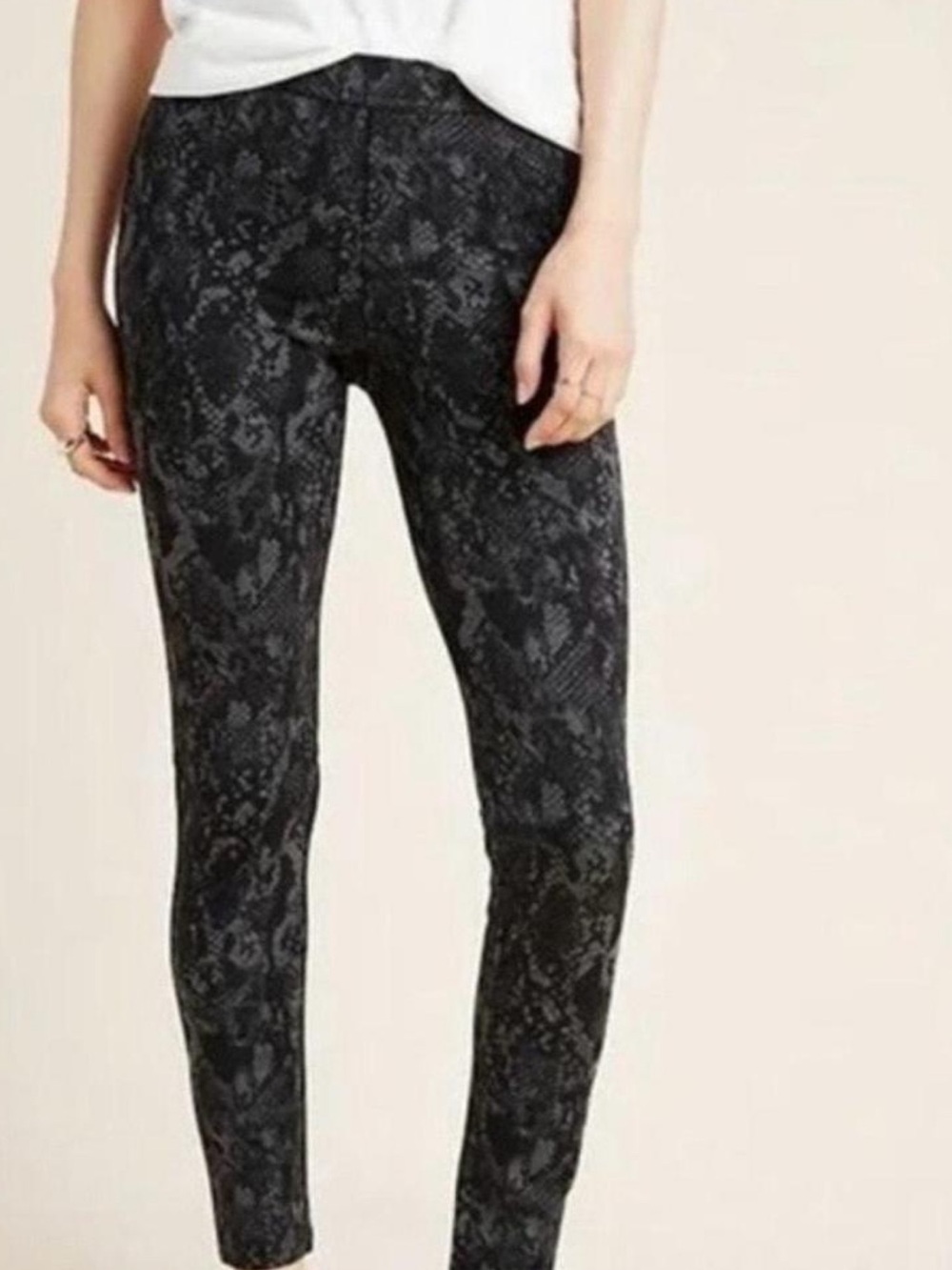 Sanctuary Black Snake-Print Ponte Leggings
